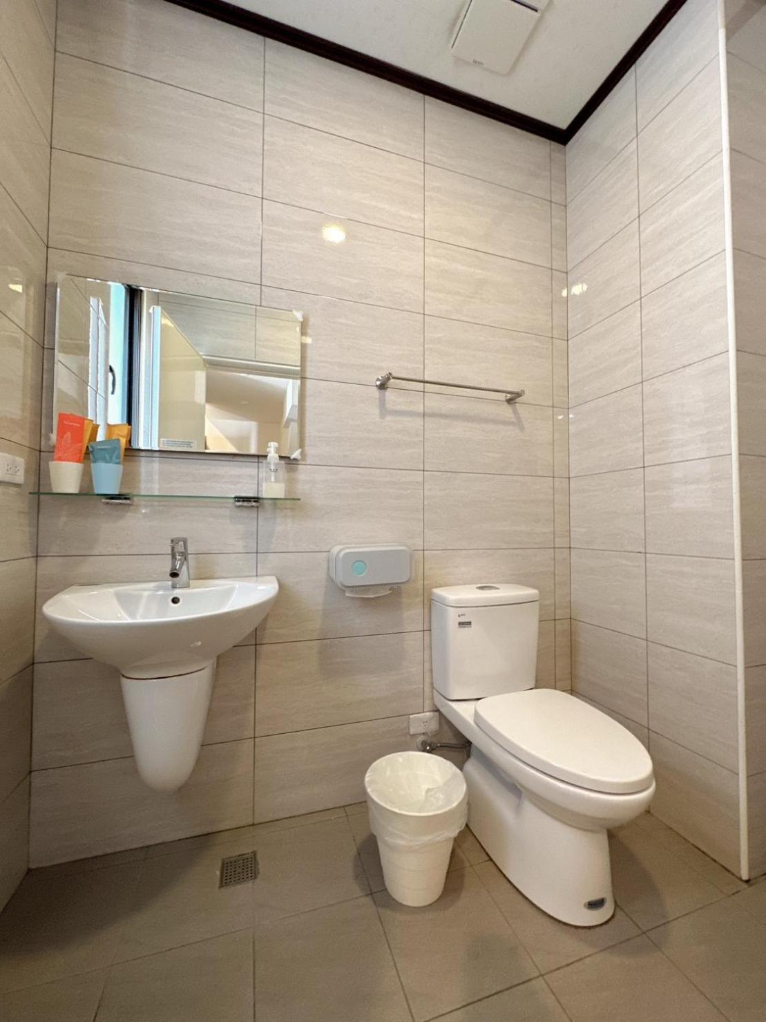 9 Tan Yuan Homestay Jiaoxi Exteriör bild